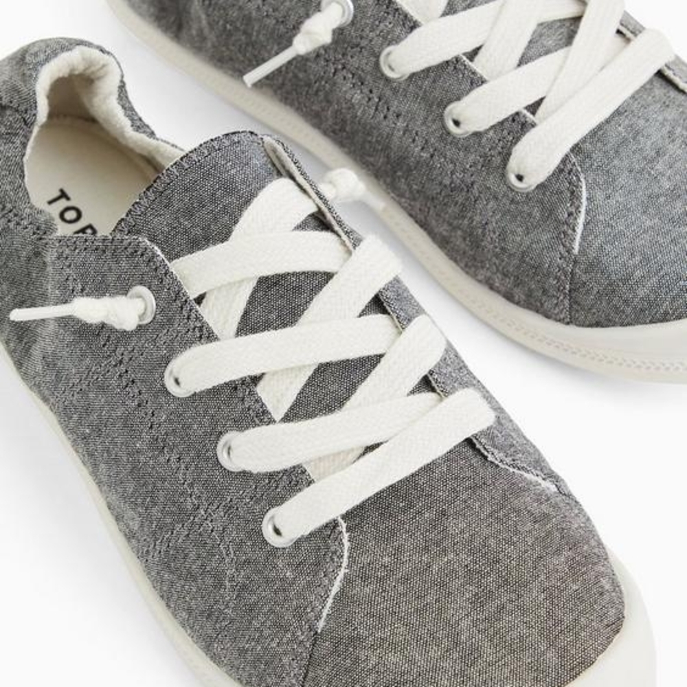 Torrid Riley Ruched Sneaker (WW) - Picture 2 of 4